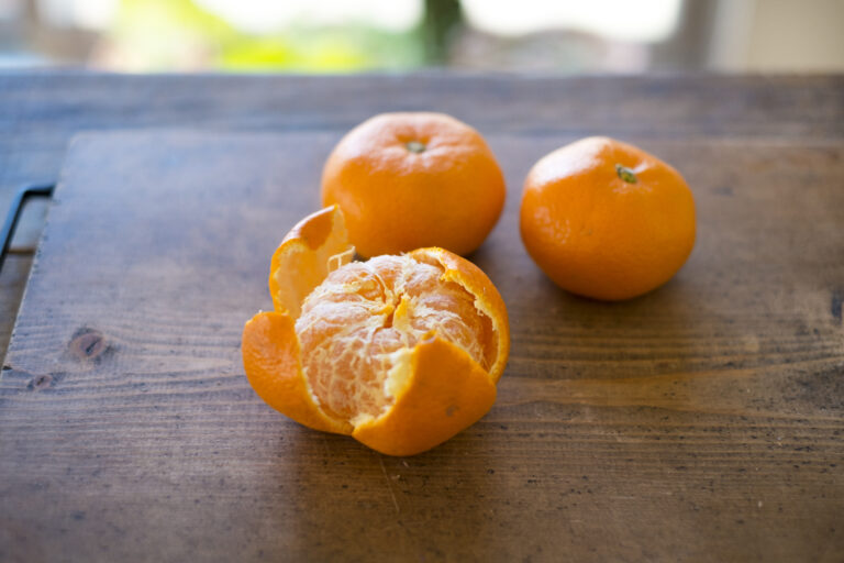 みかんの皮は捨てないで活用しよう 掃除 お風呂での使い方